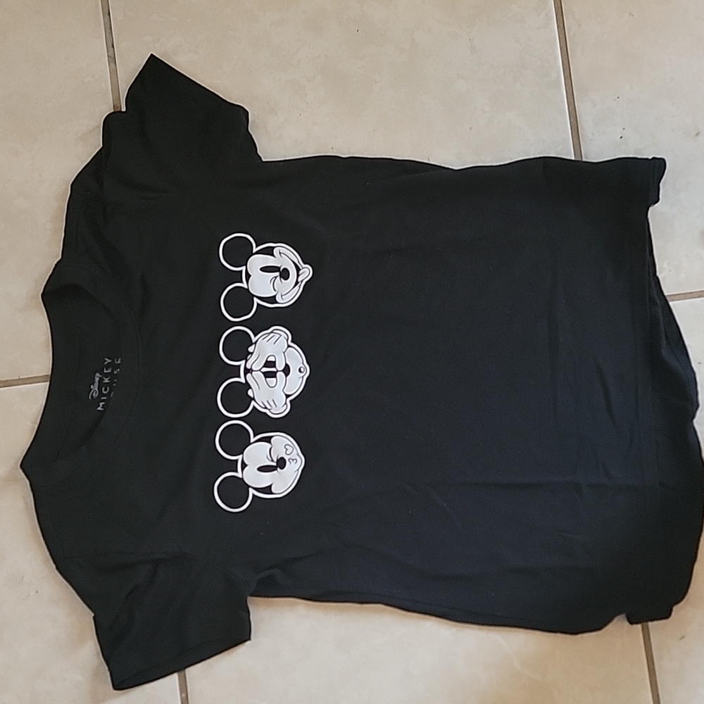 Mackey mouse tshirt